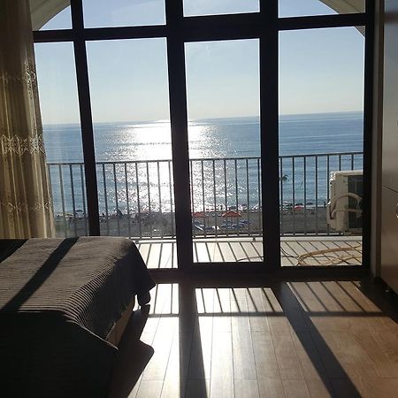 Kvariati Apartment ภายนอก รูปภาพ