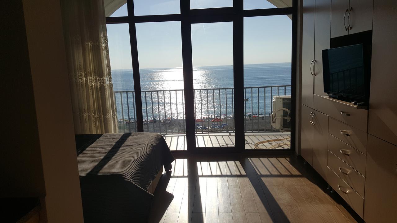 Kvariati Apartment ภายนอก รูปภาพ